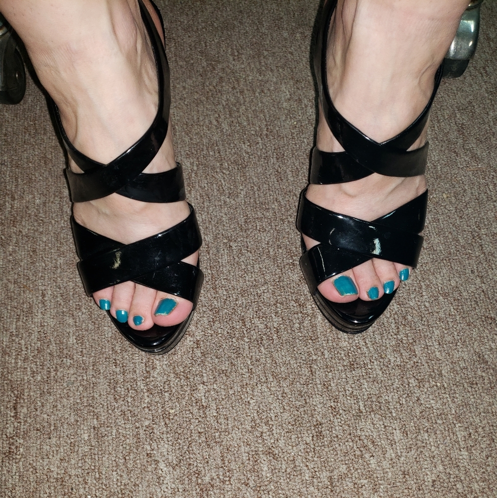 Black size 10 W